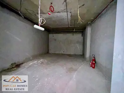 Vacant || Exclusive || Shell & Core Retail Shop