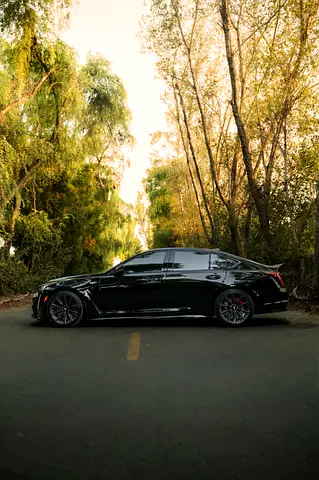 2022 Cadillac CT5 — фото 4