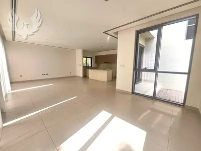 Vacant Now |Corner Unit | Landscaped Garden