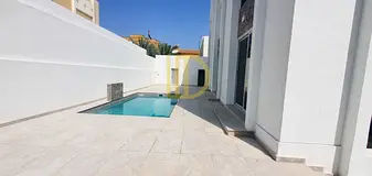 Rent|4 BR Villa | Pool | Burj Khalifa View | Jumeirah 1
