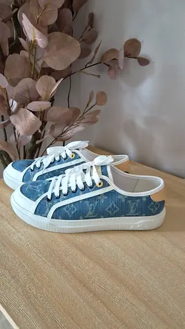 Louis Vuitton Denim Monogram Sneakers size 41.5