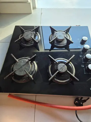 4-burner gas hob with glass top - used, good working condition