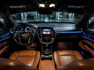 2015 Cadillac SRX — миниатюра 7