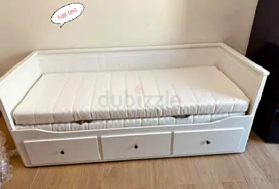 IKEA Hamnes Day bed with 3 storage drawers underneath and with 2 IKEA mattresses is available in exc
