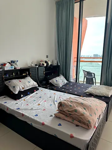 Twin Bed (2) beds with mattress and storage - Ok to buy one only