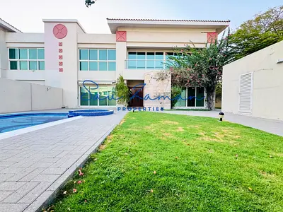 CLOSE TO JUMEIRAH PUBLIC BEACH 5BR+MAIDS+DRIVER POOL GARDEN
