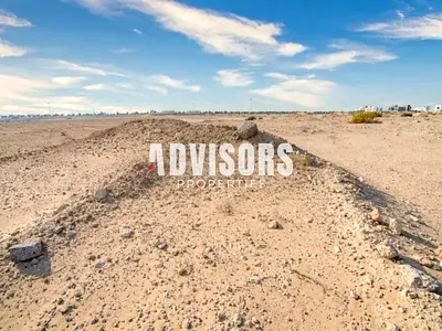 Double Row Mid || Prime Location ||