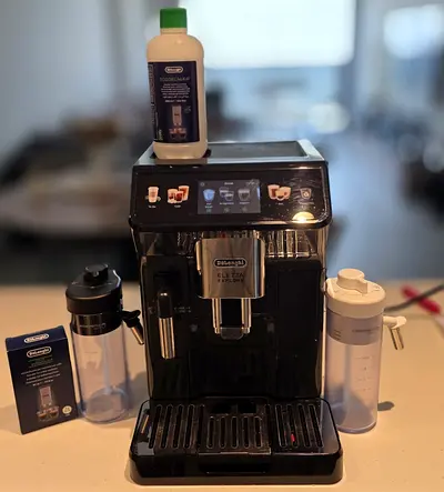 Delonghi eletta explore coffee machine