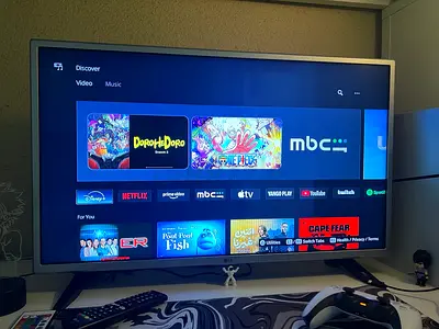 LG 32LJ570U 32 inch.