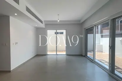 Vacant | Middle unit | Modern Design