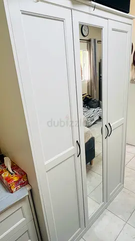 Ikea Wadrobe 3 door
