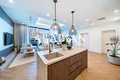 Upgraded | 2 Bed Plus Study | Sea View