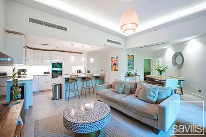 Fully Upgraded | High Ceiling | Vacant on Transfer