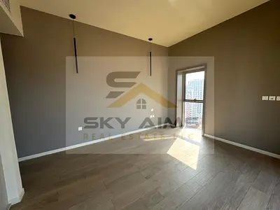 2BHK Corner Unit | Fully Fitted Kitchen | Ready to Move In