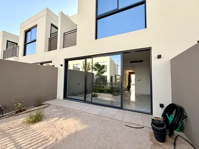 Unfurnished 2BR+ Maid Townhouse,Falcon Island,Al Hamra Village