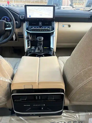 2026 Toyota LAND CRUISER 照片 16