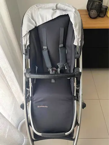UPPAbaby Vista V2 (Newborn Bassinet & Toddler seat)