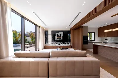 Single Row | Luxury Living | Turnkey | Furnished
