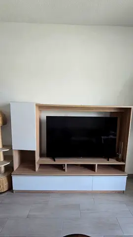 Light wood entertainment TV stand unit with storage - good condition (without TV)