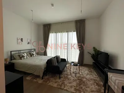Pool View / High Floor / Modern Furnished Unit