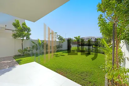 3 Bedroom TH with Landscape Garden | Single Row