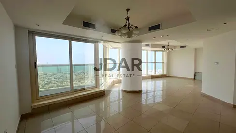 Spacious 3-Bedroom Apartment for Rent – Al Majaz 3, Sharjah