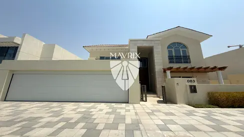 5BR Villa in District One | Vacant | Premium Home