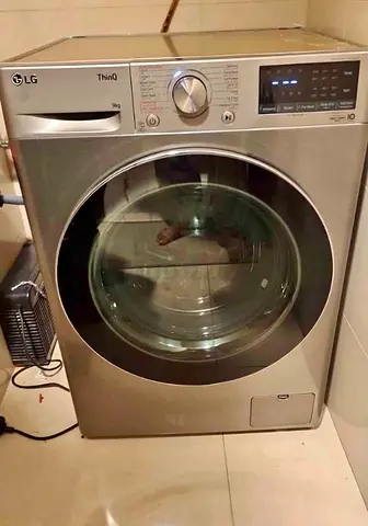 LG ThinQ New model 9kg Washing Machine Flawless Condition