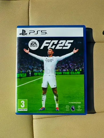 FIFA 25 (PS5) - Physical Copy, Like New