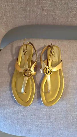 Gold Gucci Flat Thong Sandals - Size Unknown, Gentle Used