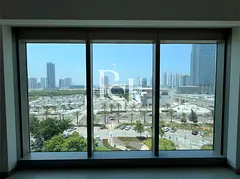 2 Broom + Study | Spacious Layout | Stunning Views