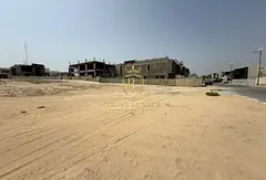 Single Row-Developed Surroundings-Motivated Seller