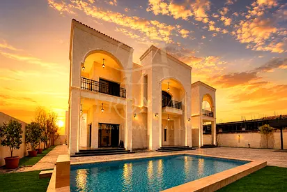 PRIVATE POOL | ELEVATOR | MASSIVE LANDSCAPED GARDEN