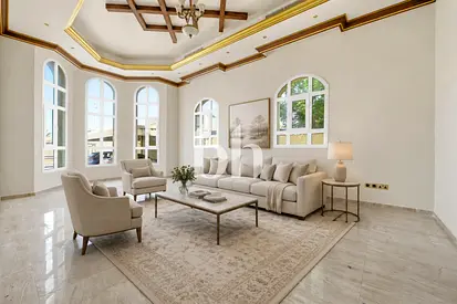 5 Bed Villa | Unfurnished | Read to move