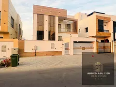 5 master bedrooms, large living room, separate majlis, maid's room with ensuite bathroom, balcony wi