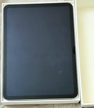 iPad 11th Gen A16 256GB – Like New + Pen & Case