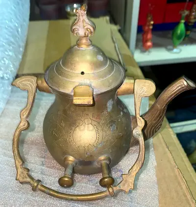 Antique brass pot 14cm height
