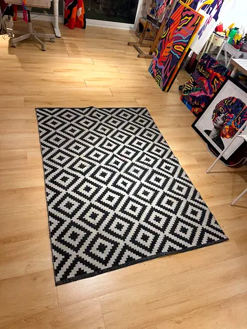 URGENT SALE: Black & white geometric rugs - Excellent condition
