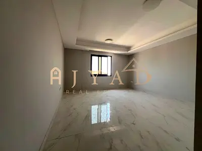Annual 1BR in Al Muwaihat 3, Ajman. 1 month free, storage, built-in wardrobes, central AC, balcony, flexible payment, easy Dubai access.