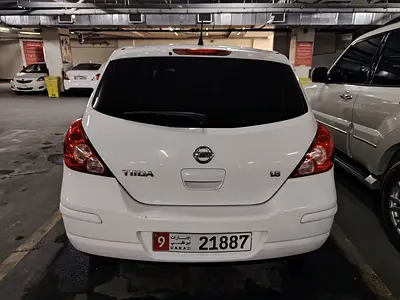 2013 Nissan TIIDA 照片 4