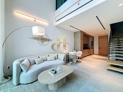 Pool and Garden-View duplex penthouse-chiller free