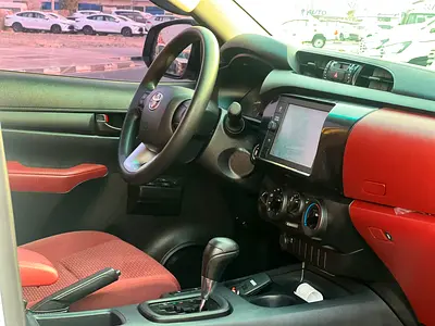 صورة 9 لـ 2022 Toyota HILUX