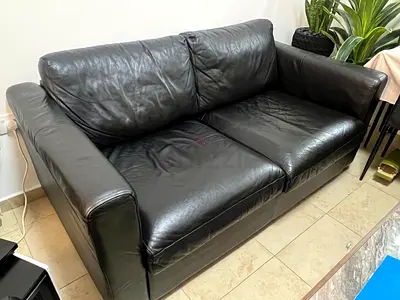 Genuine Leather 2-Seater leather Sofa - Black, Good Condition