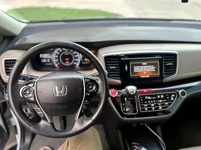 صورة 9 لـ 2019 Honda ODYSSEY J