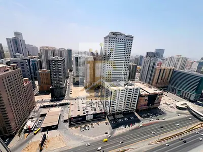 10 days free open view balcony wardrobe master room parking free gym