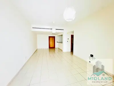 Bright 1BR Apartment | Al Thayyal 4 | Balcony & Pool Access