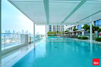 Elegant and Spacious | Luxury Waterfront Unit