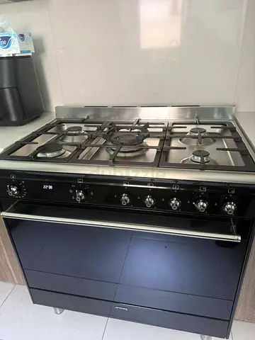Smeg Black Combination Stove/Oven 90cm