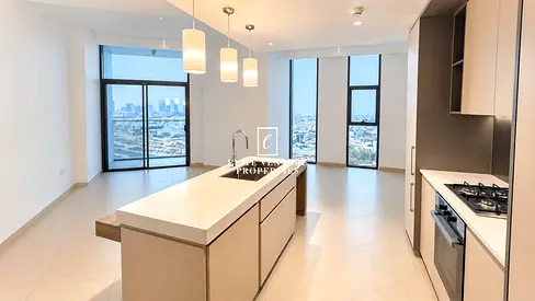POOL VIEW | SMART HOME | PRIME LOCATION
