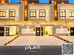 Large space / Prime and vibrant location / Close to services and amenities, all fees included